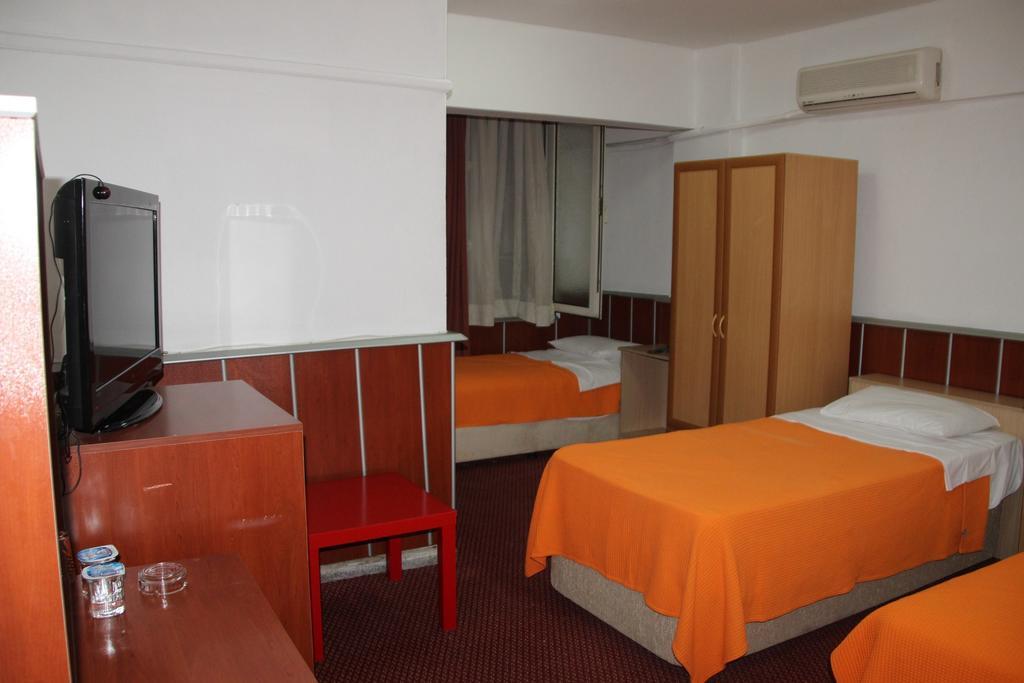 Hotel Ulke Yalova  Habitación foto
