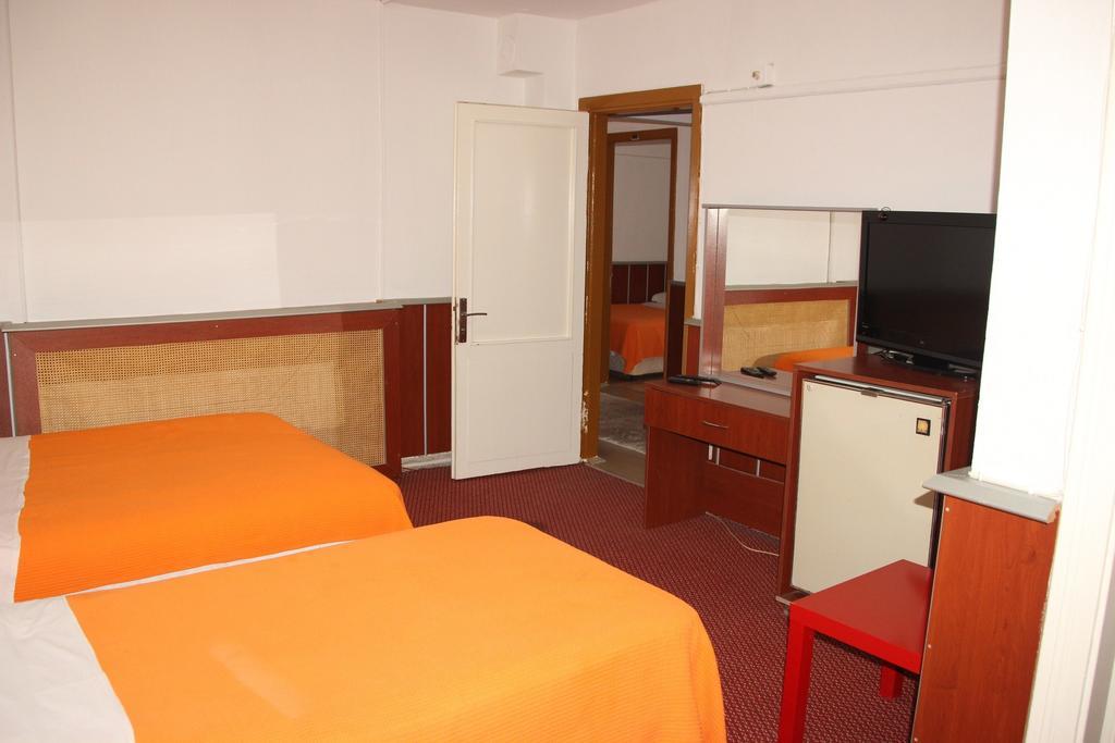Hotel Ulke Yalova  Habitación foto