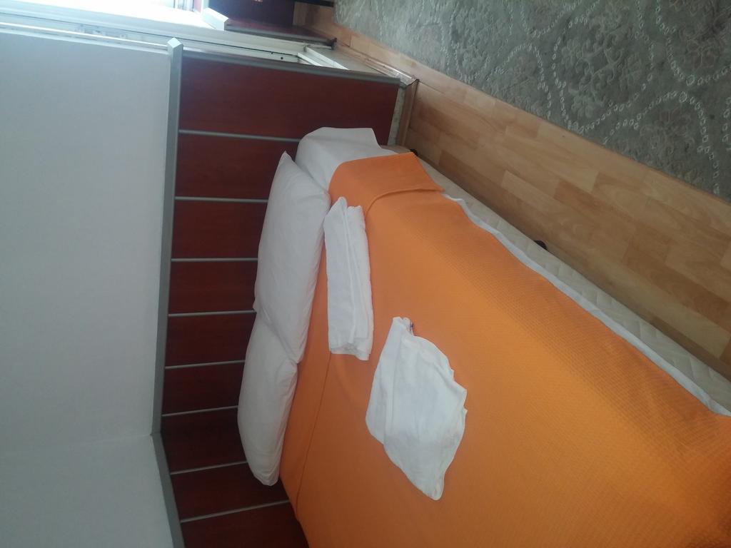 Hotel Ulke Yalova  Habitación foto
